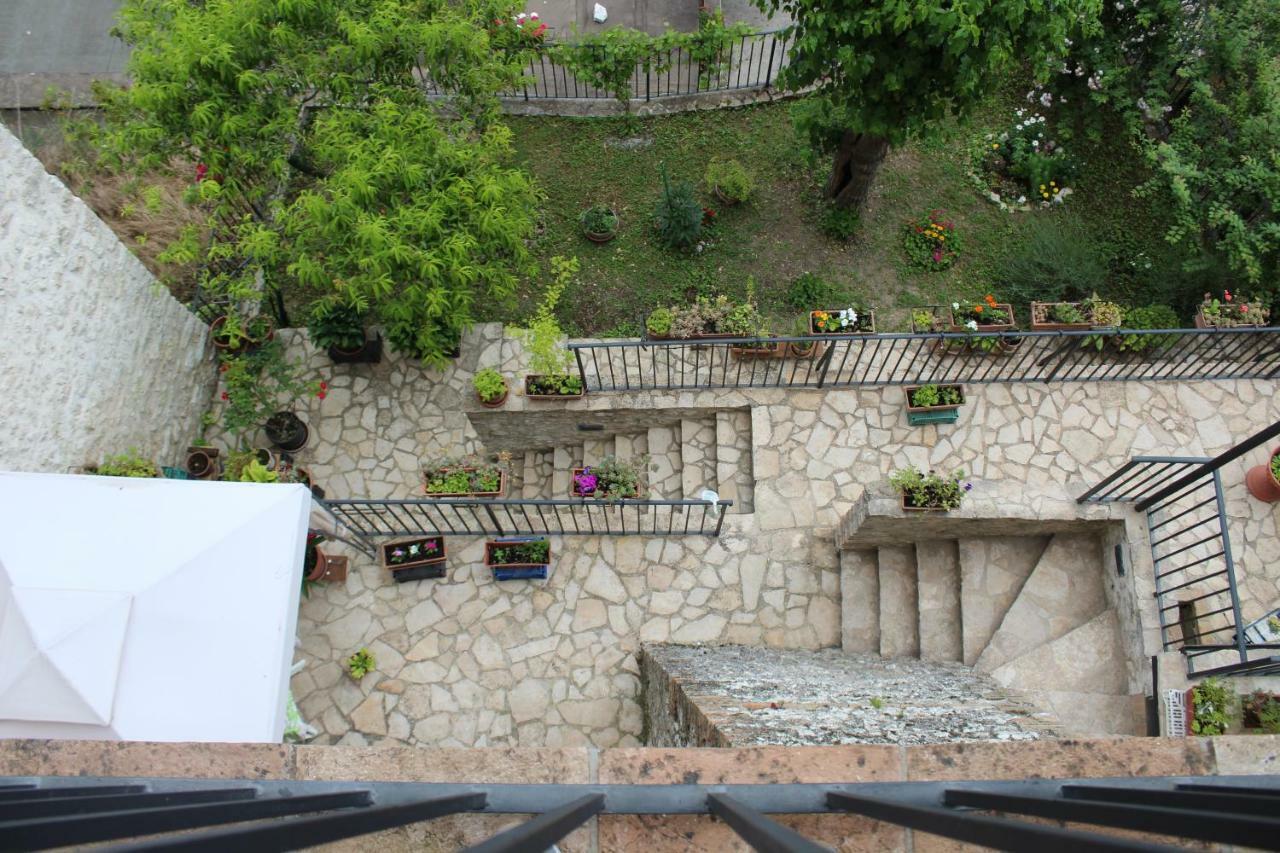 Il Castello Sul Lago Arrone Exterior photo