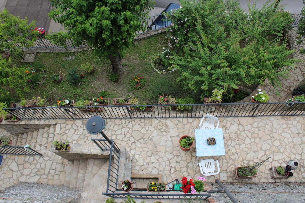 Il Castello Sul Lago Arrone Exterior photo