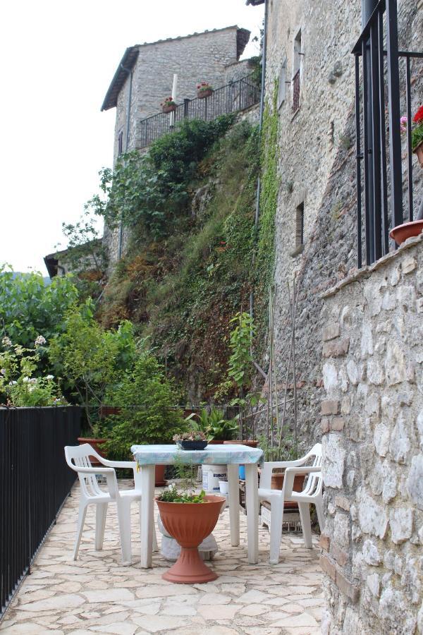 Il Castello Sul Lago Arrone Exterior photo